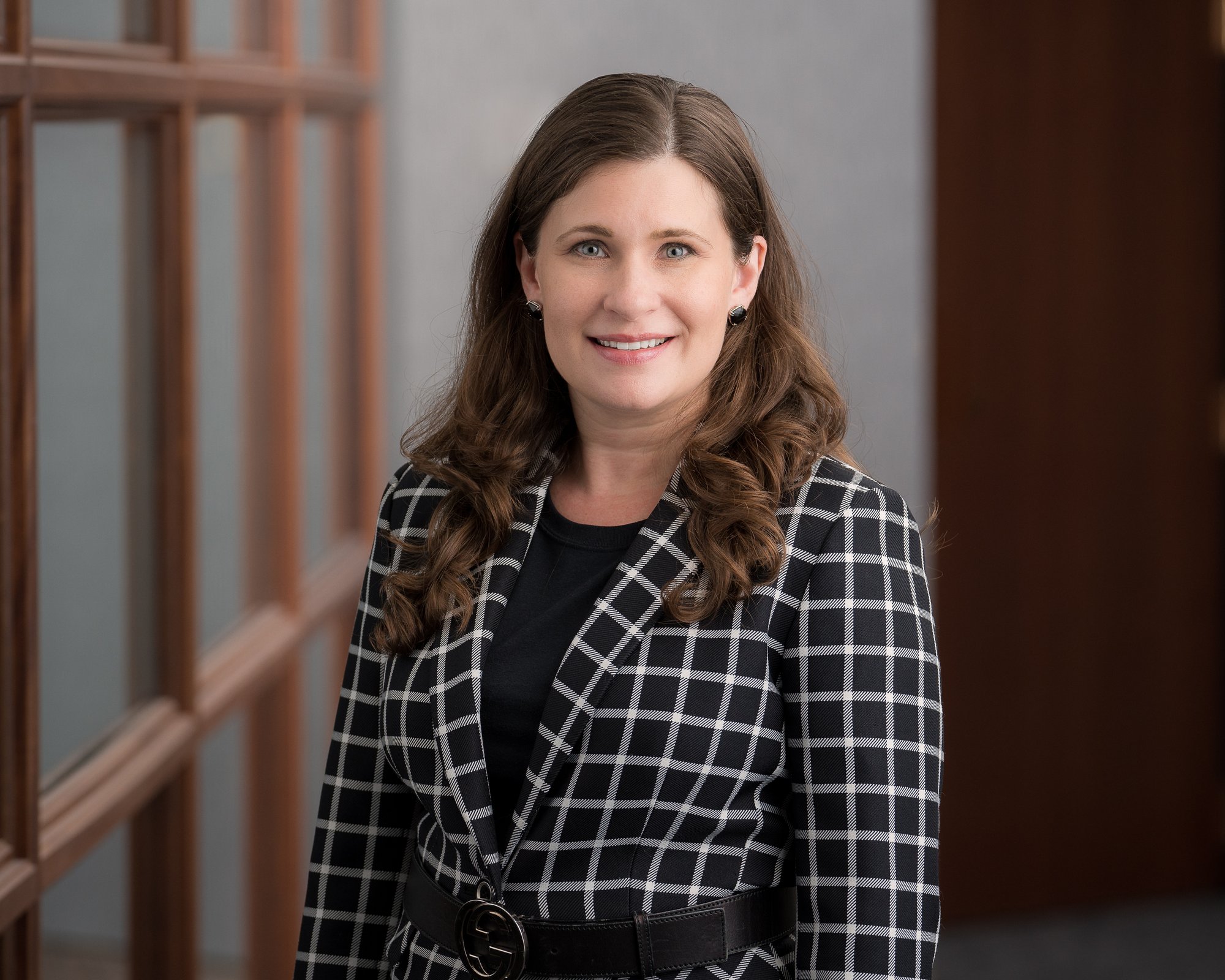 Amy Jones Headshot(1)