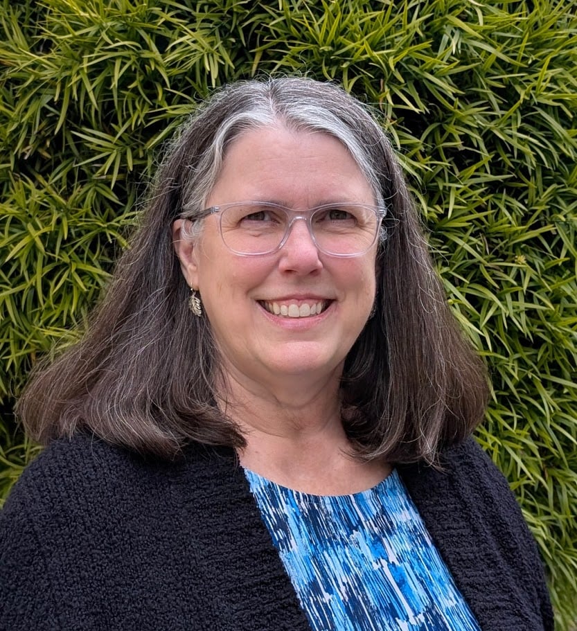 Cherie Stueve Headshot