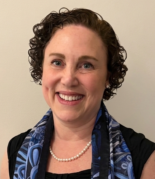 amy Leis headshot 2026 v2